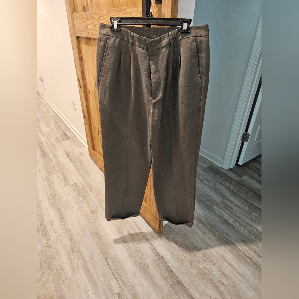 Men's Classic Olive Pants